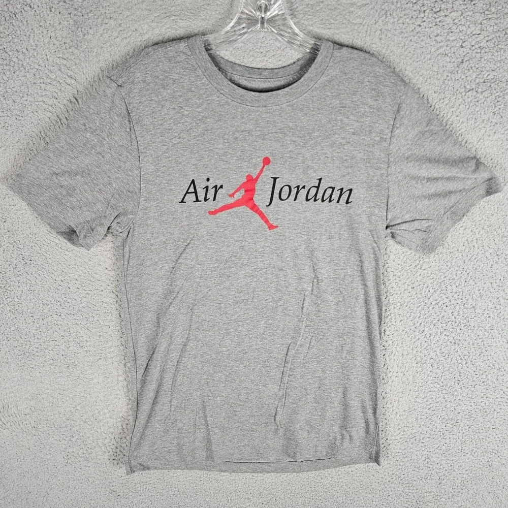 Jordan T-Shirt Mens Small Gray Air Jordan Jumpman Graphic Tee AQ2366-02K